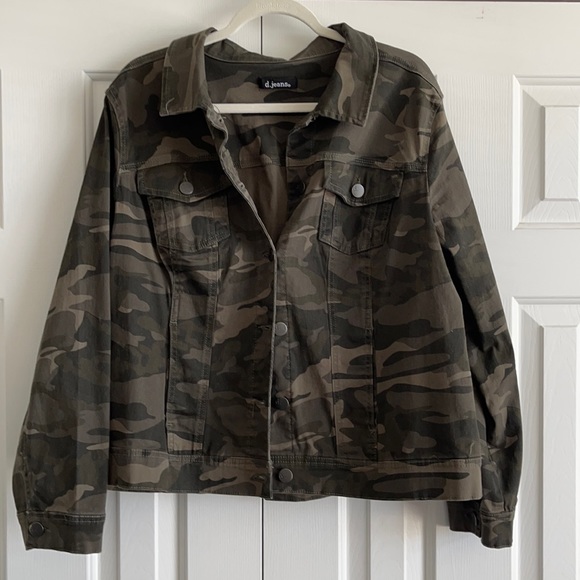 d. jeans Jackets & Blazers - Camo Jean jacket